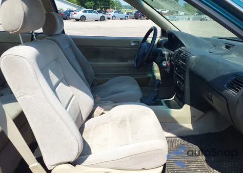 1993 Honda Accord Lx z USA, uszkodzony, nr VIN 1HGCB7159PA002295